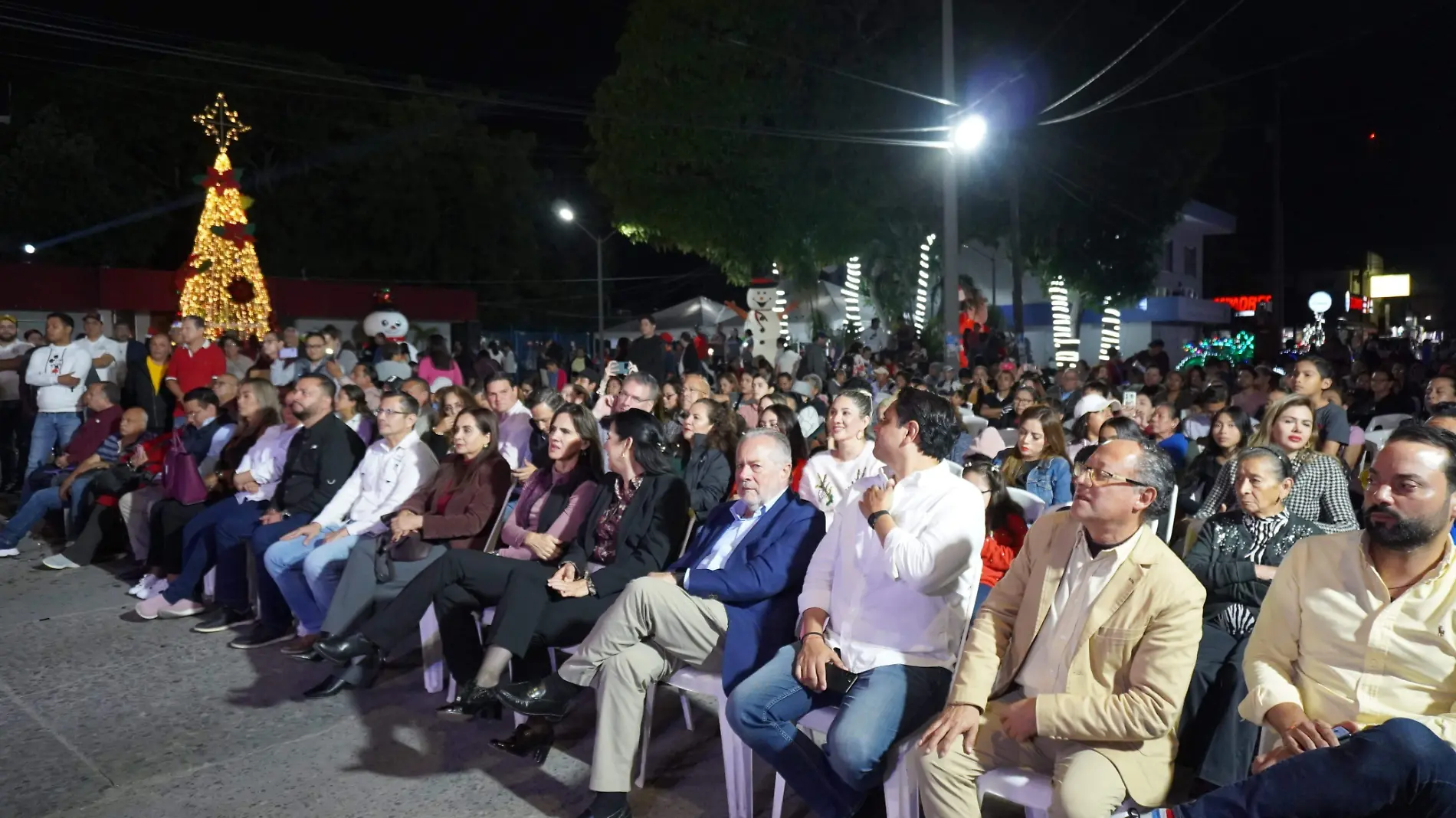 El encendido del pino y concierto de la OSUAT fueron en la zona norte de Tampico